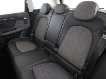 Mini Countryman F60 Crossover 1.5 Plug-in Hybrid 224KM 2020 Mini Countryman Cooper SE ALL4 PHEV Automat, zdjęcie 16