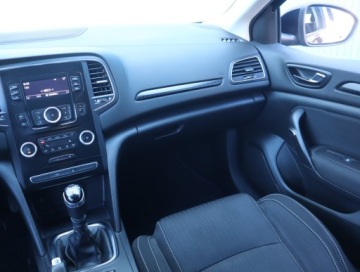 Renault Megane IV Hatchback 5d 1.2 Energy TCe 100KM 2016 Renault Megane 1.2 TCe, Salon Polska, Klima, zdjęcie 7