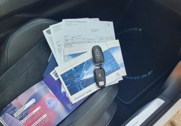 Peugeot 3008 II Crossover 1.2 PureTech 130KM 2019 Peugeot 3008 CrossWay Kamera Serwis GetHelp 1.2 Benzyna 130KM, zdjęcie 29