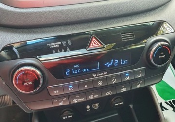 Hyundai Tucson III SUV 1.7 CRDi 141KM 2016 Hyundai Tucson Premium Panorama Hands Free GetHelp 1.7 Diesel 141KM, zdjęcie 17