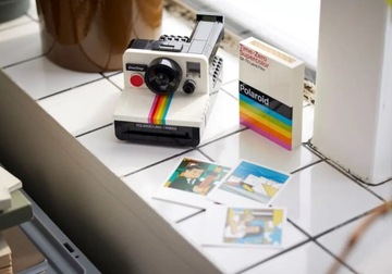 LEGO Ideas Камера Polaroid OneStep SX-70
