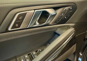 BMW X6 G06 2025 BMW X6 BMW X6 xDrive30d dostepne od reki w wyprzedazy rocznika 3.0 286KM, zdjęcie 12