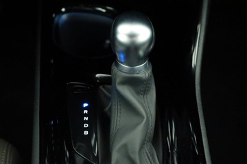 Toyota C-HR I Crossover Facelifting 1.8 Hybrid 122KM 2021 Toyota C-HR 1.8 Hybrid, Salon Polska, zdjęcie 13