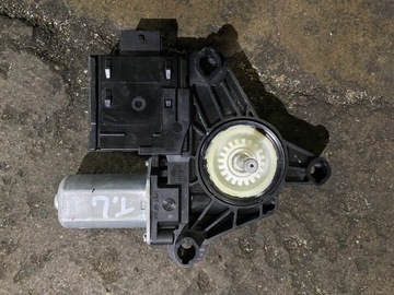 134 ALFA ROMEO GIULIA MOTOREK ZVEDÁNÍ SKEL L
