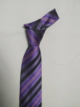 WYPRZEDAŻ ELEGANCKI KRAWAT DOBRA JAKOŚĆ