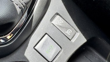 Renault Captur I Crossover 0.9 Energy TCe 90KM 2015 Renault Captur 0.9Turbo 90KM z Niemiec - Nawigacja, zdjęcie 24
