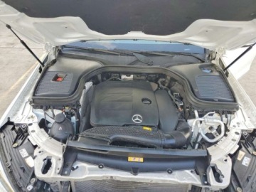 Mercedes GLC C254/X254 2022 Mercedes-Benz GLC 2022 MERCEDES-BENZ GLC 300 2.0 Benzyna 250KM, zdjęcie 6