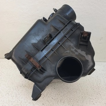 MITSUBISHI L200 IV 2.5 DID POUZDRO FILTRU VZDUCHU MN135016X ORIG.