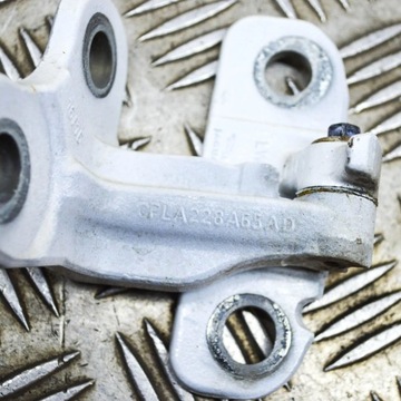 JAGUAR F-PACE 2016 LEVÝ STRANA PANT HORNÍ DVEŘE