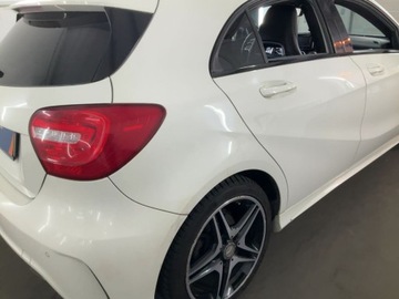 Mercedes Klasa A W176 Hatchback 5d 1.6 180 BlueEFFICIENCY 122KM 2014 Mercedes-Benz A-Klasse A 180 BlueEfficiency AMG Sport, zdjęcie 7