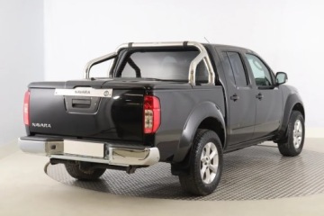Nissan Navara IV 2015 Nissan Navara 2.5 DCi, 4X4, Klima, zdjęcie 4