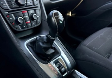 Opel Meriva II Mikrovan 1.4 Turbo ECOTEC 120KM 2011 Opel Meriva Opel Meriva 1.4 Style 1.4 Benzyna 120KM, zdjęcie 13