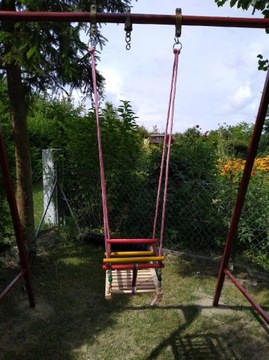 Качели из ковша (разноцветные) - для дома и дачи