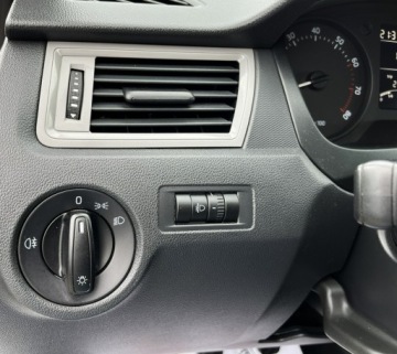 Skoda Rapid II Spaceback 1.2 TSI 85KM 2014 Škoda RAPID Skoda RAPID Salon Pl / Navi / Kamera, zdjęcie 28