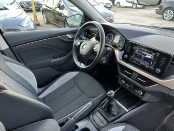 Skoda Kamiq Crossover 1.0 TSI 110KM 2022 Škoda Kamiq Skoda Kamiq 1.0 TSI 110KM/Kamera, zdjęcie 16