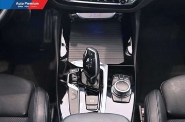 BMW X4 G02 SUV 20d 190KM 2020 BMW X4 xDrive20dFV23Adaptacyjny Reflektor LEDLED Fog lights 2.0 Diesel, zdjęcie 18