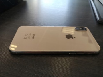 Сменная задняя панель iPhone 8