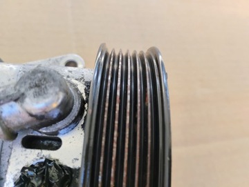 FORD OE 4M51-3A696-AE ČERPADLO SERVA