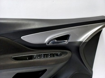 ОБИВКА БОКОВОЙ ДВЕРИ ПЕРЕДНЯЯ ЛЕВАЯ OPEL MOKKA 94554482