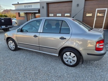 Skoda Fabia I Sedan 1.4 80KM 2007 Skoda Fabia Sliczna 1.4B MPi 206tys Salon Polska bezwypadkowa gwarancja, zdjęcie 4