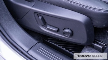 Volvo XC40 Crossover Facelifting 2.0 B3 163KM 2025 Volvo XC 40 VOLVO XC40 B3 Ultra Dark Mild Hybrid B, zdjęcie 27