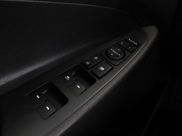Hyundai Tucson III SUV 1.6 GDI 132KM 2017 Hyundai Tucson navi PDC-kamera grzane fotele, zdjęcie 34