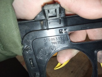 RÁMEČEK KLIMATIZACE SKODA SUPERB 2 3T0 863 152 D 3T0863152D