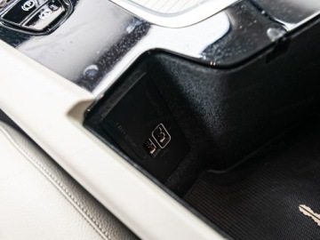 Volvo XC60 II 2021 VOLVO XC60 B4 D AWD Momentum Pro aut Suv 197KM 2021, zdjęcie 22