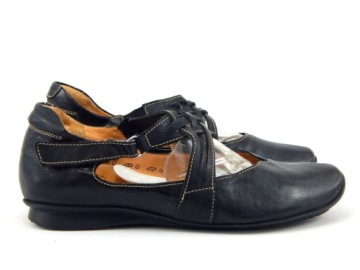 ПОДУМАЙТЕ кожаную обувь! дефект r 38/24,4 см.