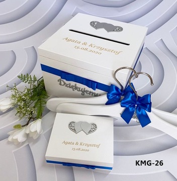 Набор конвертов, вешалки для обручальных колец, различные граверы.