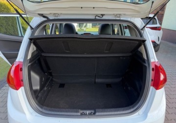 Kia Venga Mikrovan 1.4 DOHC CVVT 90KM 2015 Kia Venga 1.4 90KM Navi Panorama Kamera KEY Bezwypadkowy Dla wymagajacy, zdjęcie 24