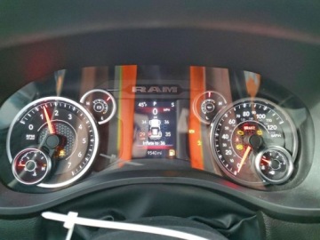  RAM 1500 Tradesman 2025 3.6 Benzyna 305KM, zdjęcie 9