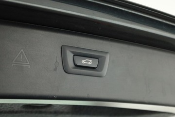 BMW Seria 5 F10-F11 Touring 528i 245KM 2012 BMW 5 528i xDrive, 4X4, Automat, Skóra, Navi, zdjęcie 13