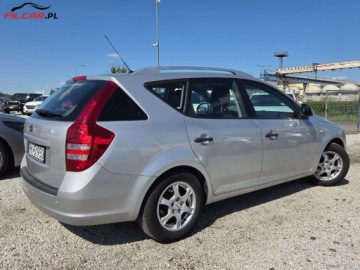 Kia Ceed I SW 1.4 109KM 2008 Kia Ceed Zarejestrowany Wszystko sprawne Drugi komplet kol Gotowy do jazdy, zdjęcie 18