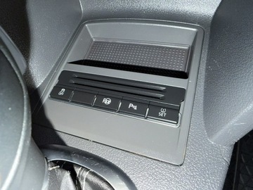 Volkswagen Touran II 1.6 TDI 105KM 2014 Volkswagen Touran 1.6TDI 2014 Wersja CUP Opłacony, zdjęcie 13