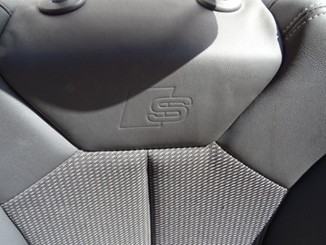 AUDI Q3 83A S LINE SEDADLA SEDADLO POHOVKA