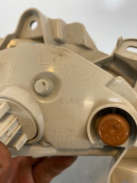 СИГНАЛ ПОВОРОТА ЛЕВЫЙ MAZDA 3 2013-16 B45A51360