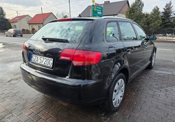 Audi A3 8P Hatchback 3d 2.0 TDI PD 140KM 2005 Audi A3 Sportback 2.0DieselQUATTROZarejestrowana w Polscekomplet alufelg, zdjęcie 4