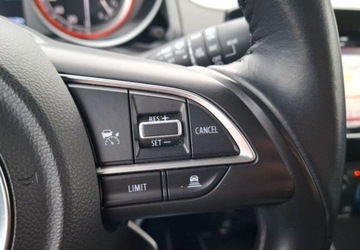 Suzuki Swift VI Hatchback Facelifting 1.2 DualJet SHVS 83KM 2020 Suzuki Swift 1.2 Dualjet SHVS Premium Plus 1.2 Benzyna 83KM, zdjęcie 23