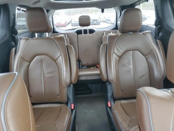 Chrysler Pacifica II 2019 Chrysler Pacifica Hybrid Limited 2019 3.6l 3.6 Hybryda 260KM, zdjęcie 10