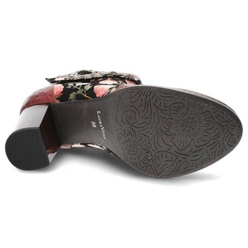 Красные ботинки Laura Vita Elegant Shoes