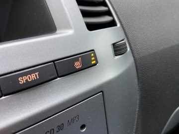 Opel Zafira B 1.8 ECOTEC 140KM 2009 Opel Zafira Opel Zafira 1.8b Automat 140KM 7-Foteli Super Stan 1.8, zdjęcie 10