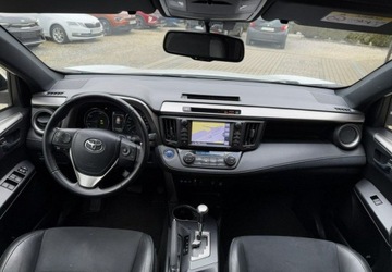 Toyota RAV4 IV 2016 Toyota RAV4 2,5 Hybrid 155KM Navi Klima 2xPDC Kamera Xenony 2.5 Hybryda, zdjęcie 13