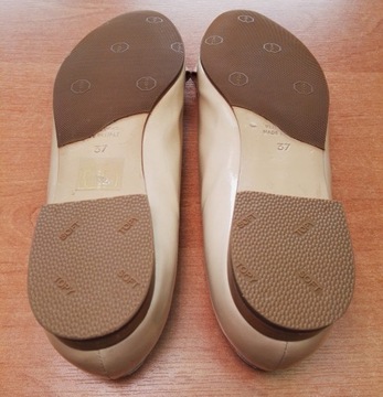 Сапожник. Замена обуви. Ремонт женской обуви.