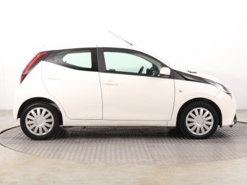 Toyota Aygo II Hatchback 3d Facelifting 1.0 VVT-i 72KM 2020 Toyota Aygo 1.0 VVT-i, Salon Polska, zdjęcie 5