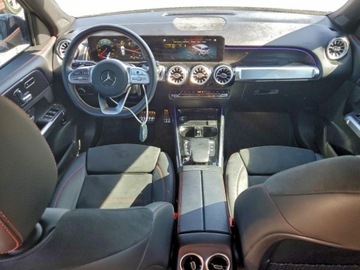 Mercedes GLB 2023 Mercedes-Benz GLB 250 2023 2.0 Benzyna 221KM, zdjęcie 8
