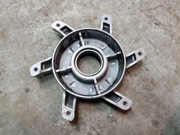 BMW F650 CS ВЕДУЩЕЕ КОЛЕСО ЗАДНЯЯ СТУПИЦА