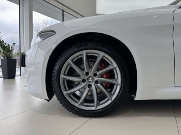 Alfa Romeo Giulia II Sedan Facelifting 2.0 Turbo 200KM 2022 Alfa Romeo Giulia Sprint Kamera cofania Android Auto Nawigacja Salon P, zdjęcie 16