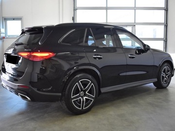 Mercedes GLC C254/X254 Coupe 2.0 220d 197KM 2025 MERCEDES-BENZ GLC 220 d 4-Matic AMG Line 2.0 (197KM) 2025, zdjęcie 1