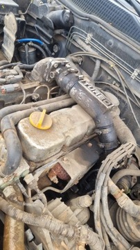 SILNIK KOMPLETNY FORD MAVERICK TERRANO 2.7 TD DO ODPALENIA